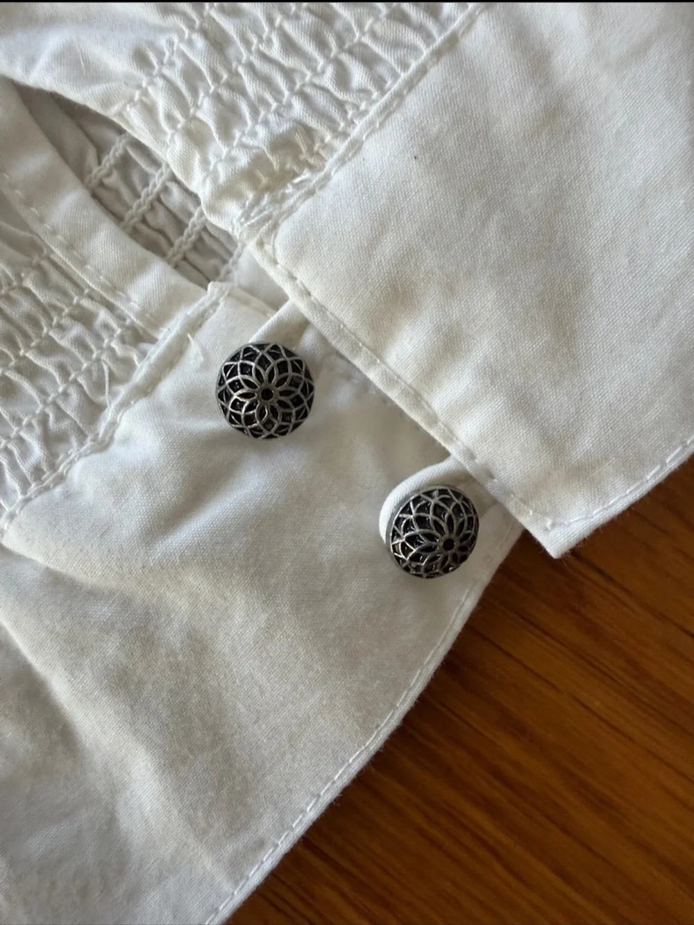 Anthropologie Puff-Sleeve Embroidered Swing Blouse Size L